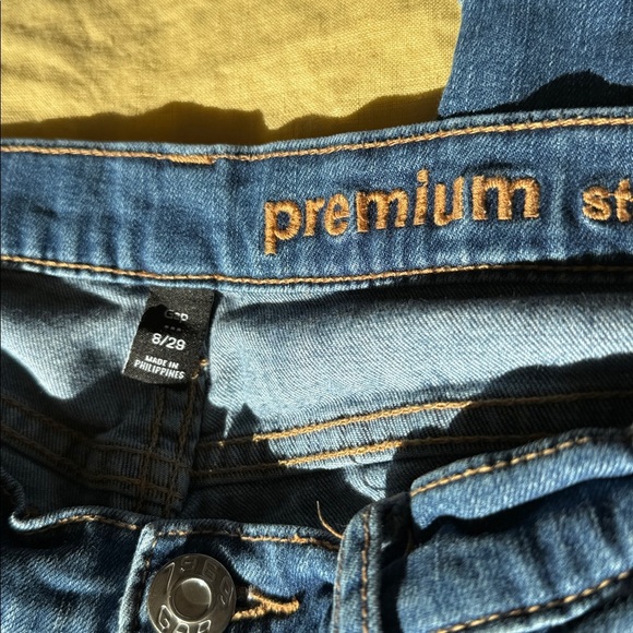 Gap Premium Straight Crop Jeans - 8 - Picture 2 of 5
